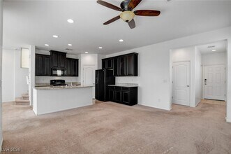 6325 Beavertail Pond Ave in Las Vegas, NV - Building Photo - Building Photo