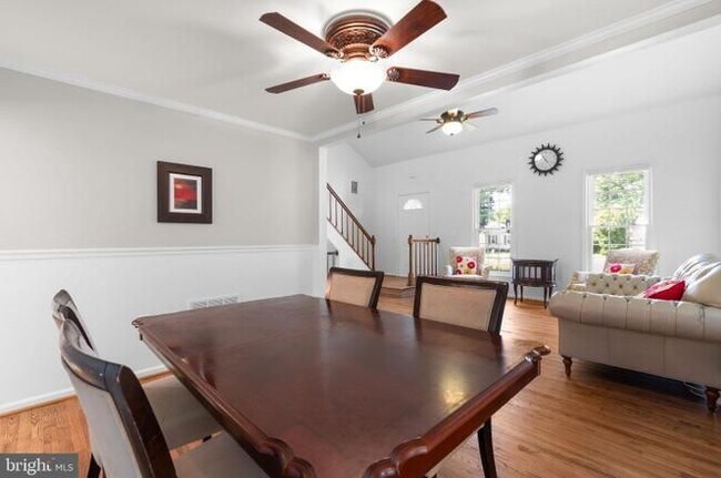 19 Saddleview Ct in North Potomac, MD - Building Photo - Building Photo