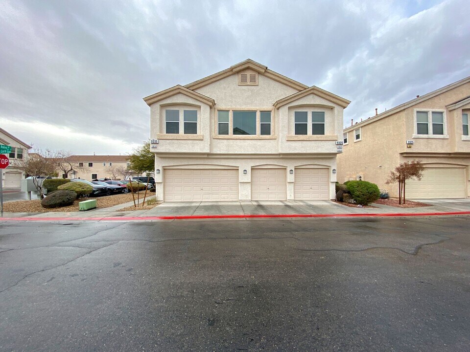 9335 Indian Corn Ct in Las Vegas, NV - Building Photo