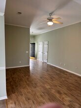 102 Bill Park Dr in Summerville, SC - Foto de edificio - Building Photo