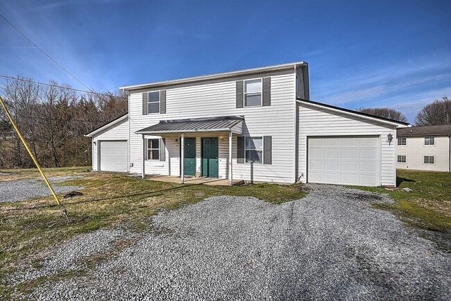 360 Britton Ave in Greeneville, TN - Building Photo - Building Photo