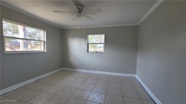 property at 4404 Santa Barbara Blvd