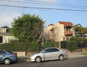 1125 S Ardmore Ave in Los Angeles, CA - Building Photo - Building Photo