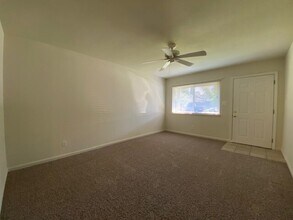 4127 Newell St in Sacramento, CA - Building Photo - Building Photo