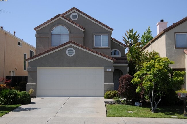 property at 275 Woodruff Way