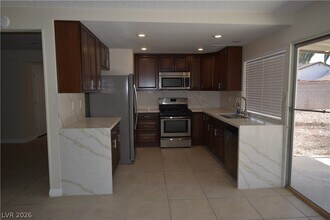4015 Ridgewood Ave in Las Vegas, NV - Building Photo - Building Photo