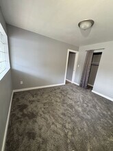 313 E 1st St-Unit -313 e first street lower in Gillett, WI - Building Photo - Building Photo