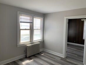 W1694 County Rd H, Unit 2 in New Holstein, WI - Building Photo - Building Photo