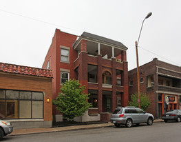 2514-2516 Holmes St Apartamentos