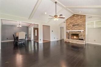 904 Windsong Trail in Richardson, TX - Building Photo - Building Photo
