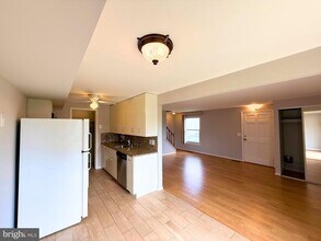 5 Coliston Rd in Reisterstown, MD - Building Photo - Building Photo