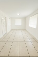 917 NE 22nd Dr in Wilton Manors, FL - Foto de edificio - Building Photo