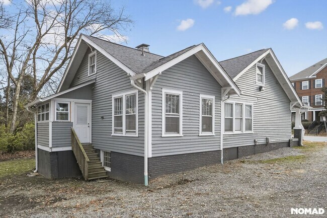 808 Spring Garden St in Greensboro, NC - Building Photo - Building Photo