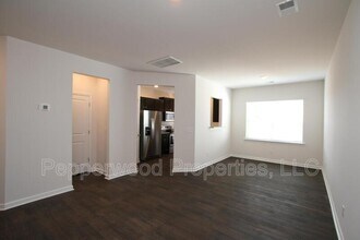 1317 Wunder Way in Spartanburg, SC - Building Photo - Building Photo