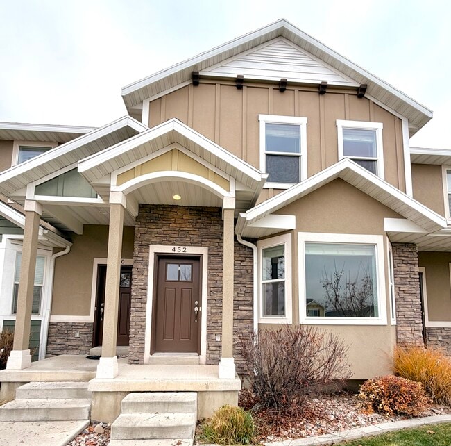 property at 452 E 2170 N