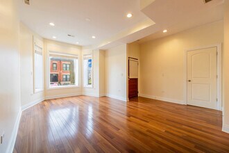 3827 W Flournoy St in Chicago, IL - Building Photo - Building Photo