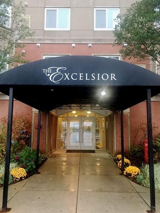 1 Cityview Ln, Unit 302 in Quincy, MA - Foto de edificio