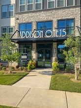 The Addison One15 in Charlotte, NC - Foto de edificio - Building Photo