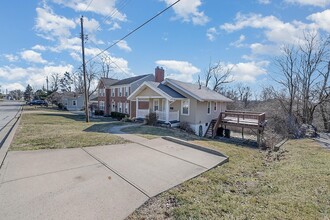 1127 Cecelia Ave in Park Hills, KY - Building Photo - Building Photo