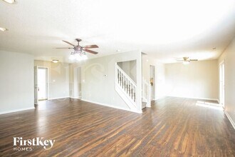 15392 Wandering Way in Noblesville, IN - Building Photo - Building Photo