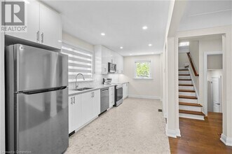 723 Hager Ave in Burlington, ON - Building Photo - Building Photo