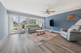 2000 S Ocean Dr in Fort Lauderdale, FL - Building Photo