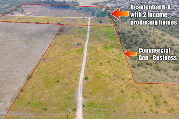 7905 Tates Dr in Schertz, TX - Building Photo