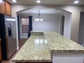 1648 Spring Hill Dr in Reno, NV - Building Photo - Building Photo