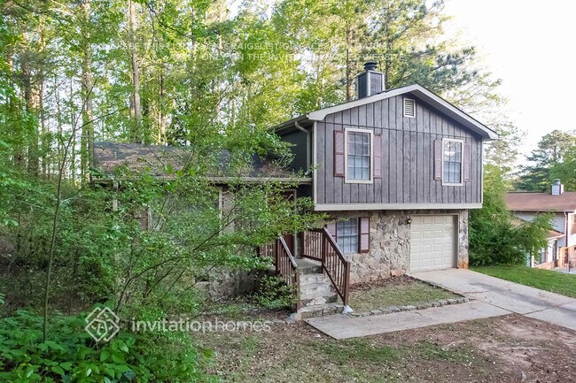5469 Liberty Rd in Union City, GA - Building Photo - Building Photo