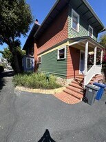 1321 Bath St in Santa Barbara, CA - Building Photo