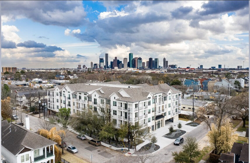 White Oak Highline in Houston, TX - Foto de edificio