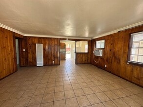 6182 El Reposo St in Joshua Tree, CA - Building Photo - Building Photo