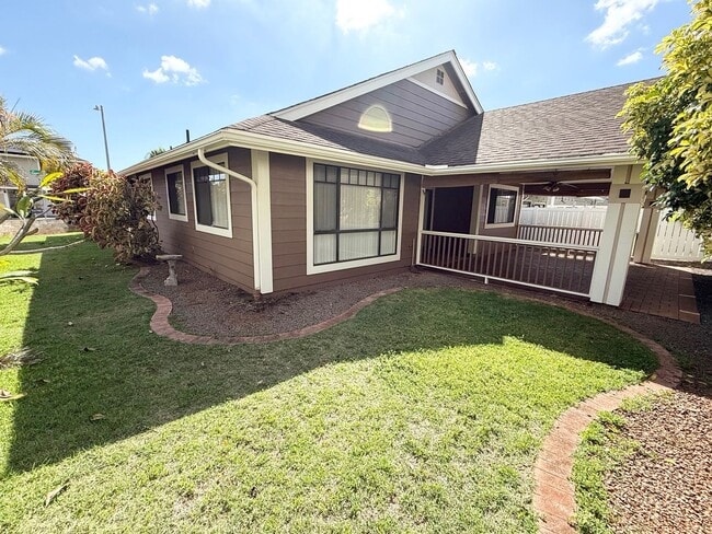 94-1034-1034 Halewili St in Waipahu, HI - Building Photo - Building Photo