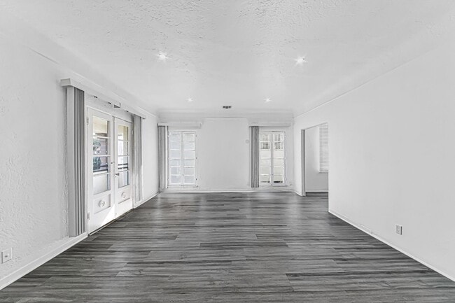 1503 S Shenandoah St, Unit 202 in Los Angeles, CA - Foto de edificio - Building Photo