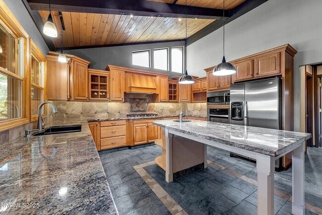 property at 3875 Gibraltar Dr