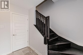805 Kinstead Private in Ottawa, ON - Building Photo - Building Photo