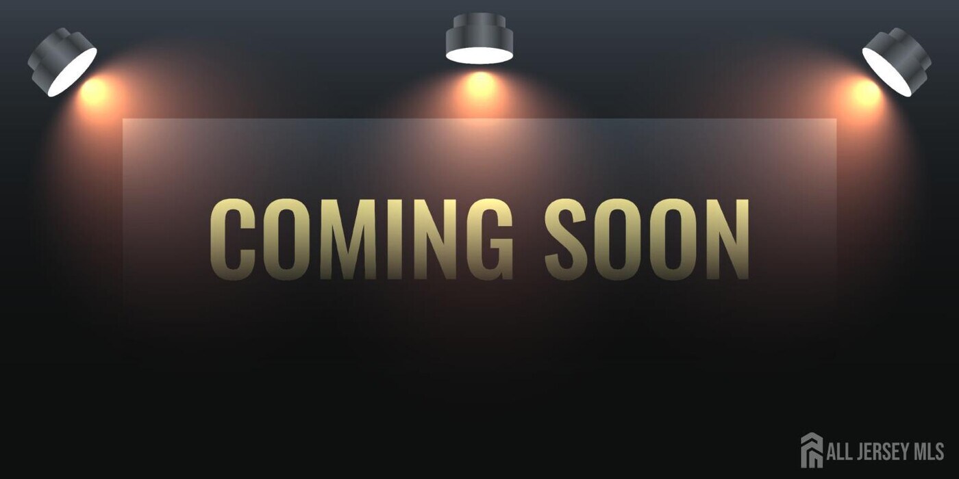 5061 Beech Ct in Monmouth Junction, NJ - Building Photo