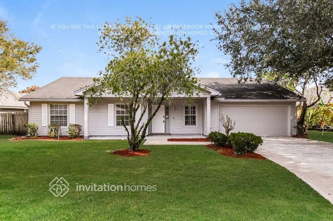 property at 3271 Glendyne Dr W