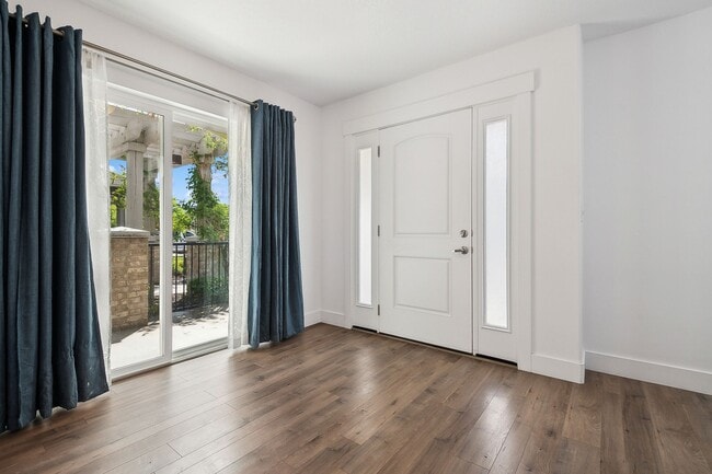 1792 W Torlundy Dr in Riverton, UT - Building Photo - Building Photo