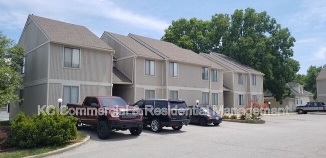 property at 209 W Main St