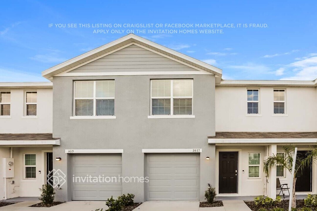 3617 Fulton Ferry Ln in Tampa, FL - Building Photo