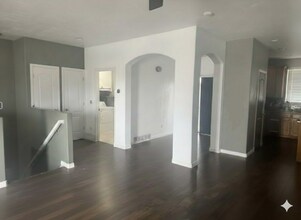 8241 Imperial Oak Dr in West Jordan, UT - Building Photo - Building Photo