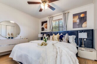 216 Mitchell St in Nacogdoches, TX - Building Photo - Building Photo