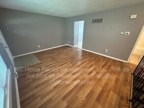 420 N Jennings Rd in Independence, MO - Building Photo - Building Photo