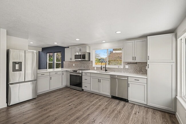 6378 S Emporia Cir in Englewood, CO - Building Photo - Building Photo