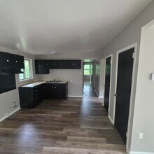 16 Janmar Dr in Little Rock, AR - Building Photo - Building Photo