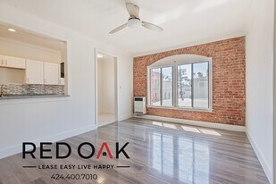 238 S Mariposa Ave in Los Angeles, CA - Building Photo