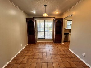321 Joshua St in Denton, TX - Building Photo - Building Photo