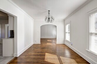 3008 Amherst St in West University Place, TX - Building Photo - Building Photo