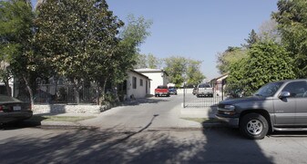 11635-11639 Hamlin St in North Hollywood, CA - Building Photo